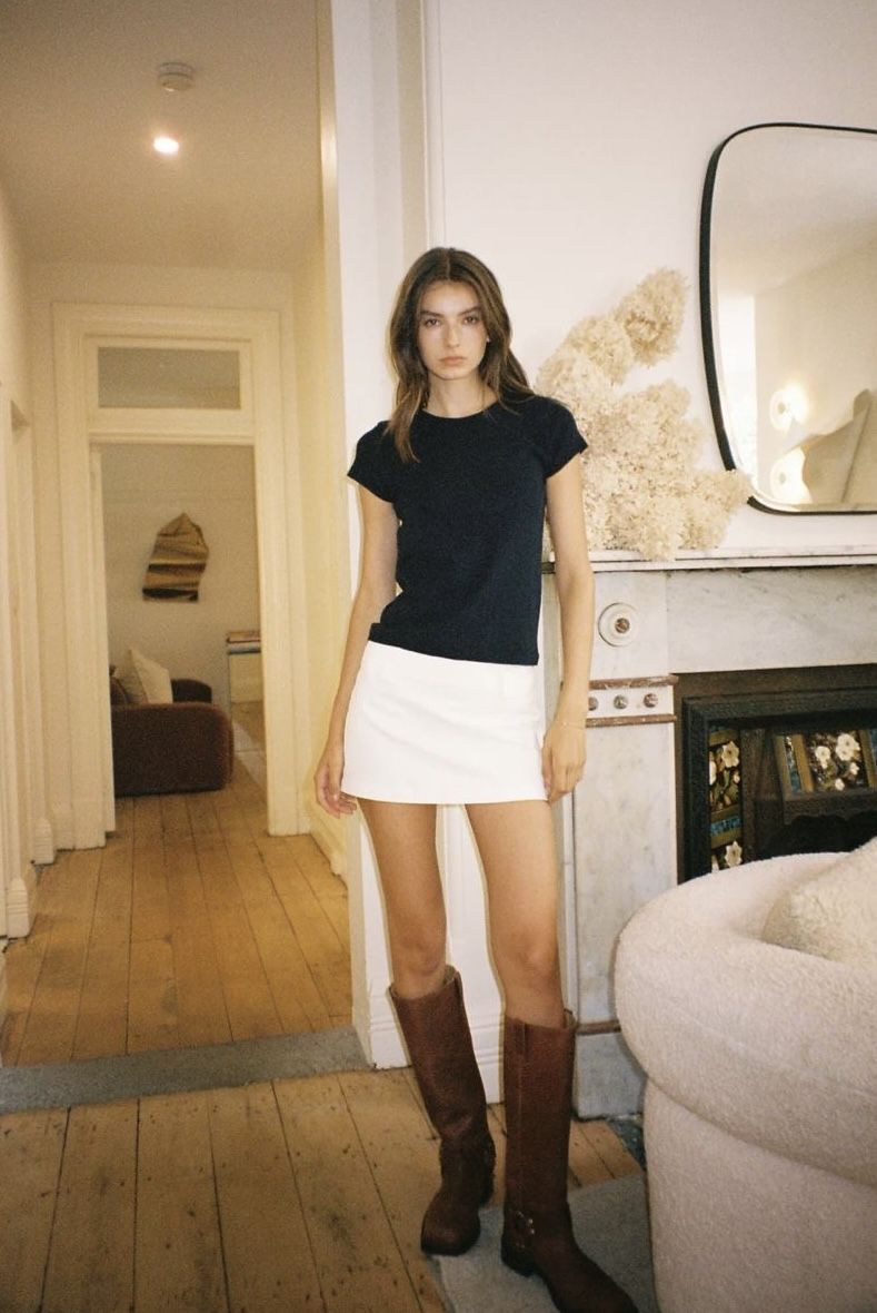 Modern everyday womenswear styling