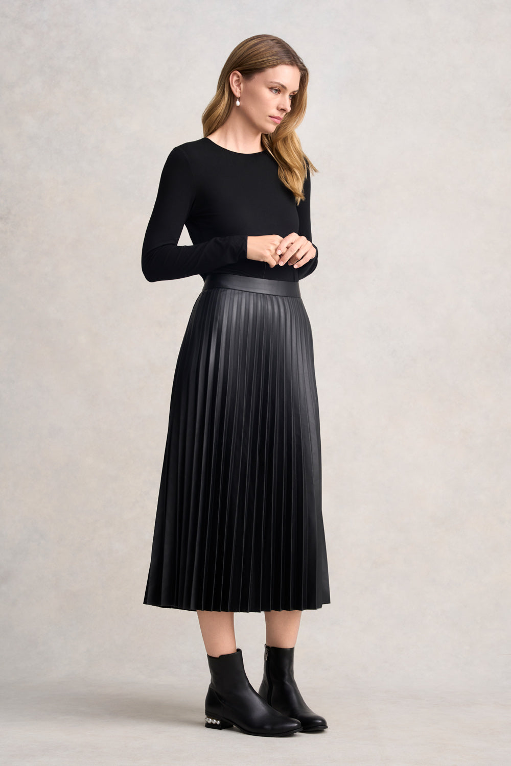 Pleated Faux Leather Skirt - Black