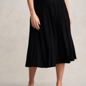 Pleated Knit Skirt – Black